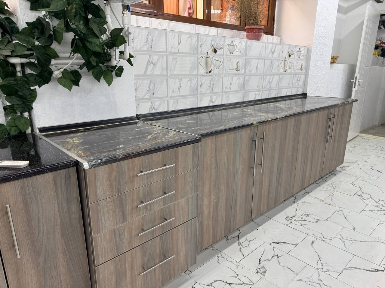 Mebel sotiladi studya uchun