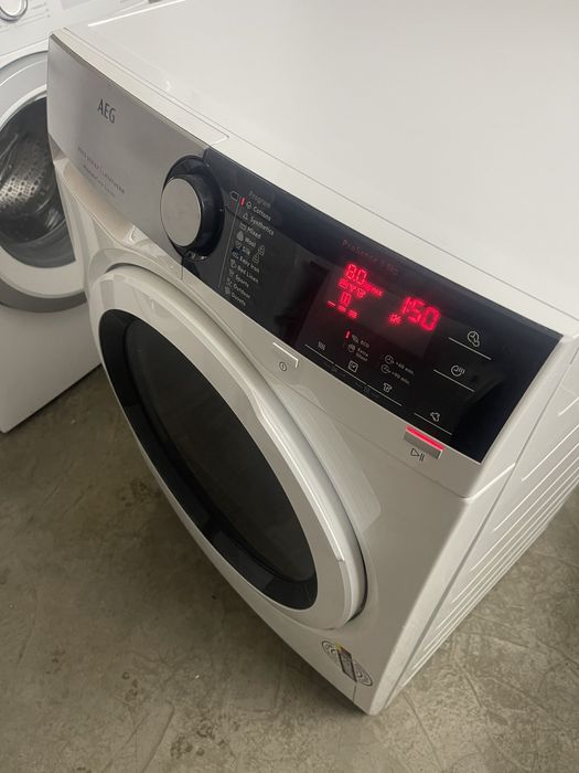 Сушилня AEG 8000, 8 кг., термопомпа. Инверторен мотор!