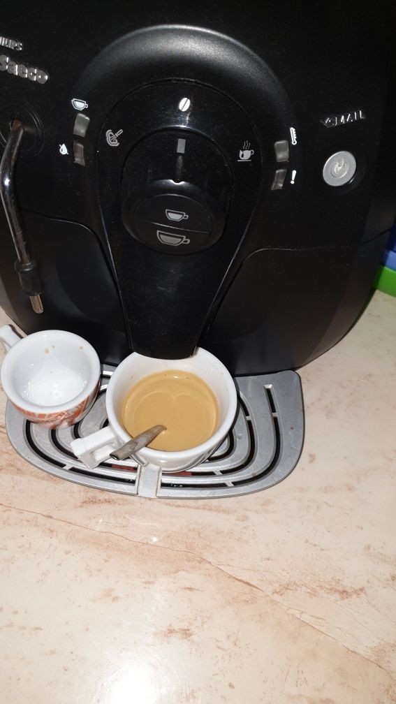 Reparatii service expressoare cafea Saeco Philips Delonghi Jura Necta