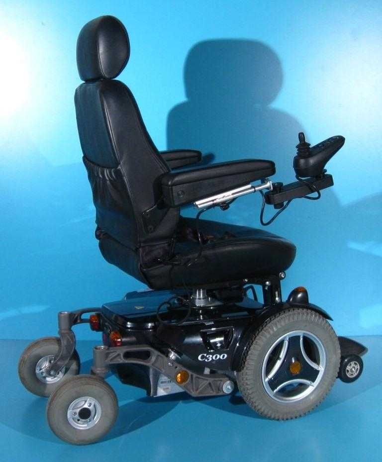 Carucior/scaun electric handicap Permobil C300 - 6 km/h