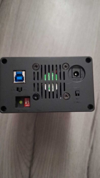 HDD Extern Delock 42606 – 2×2.5” SATA, USB 3.0, RAID 0/1/JBOD, 3x USB