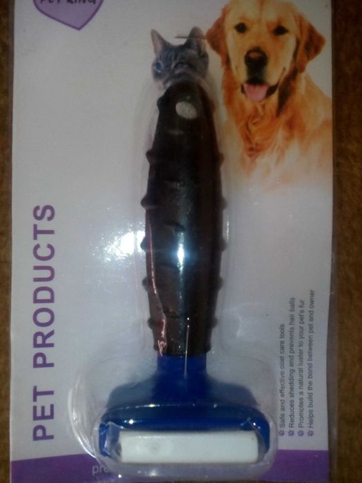 Гребен-премахва линеещата козина