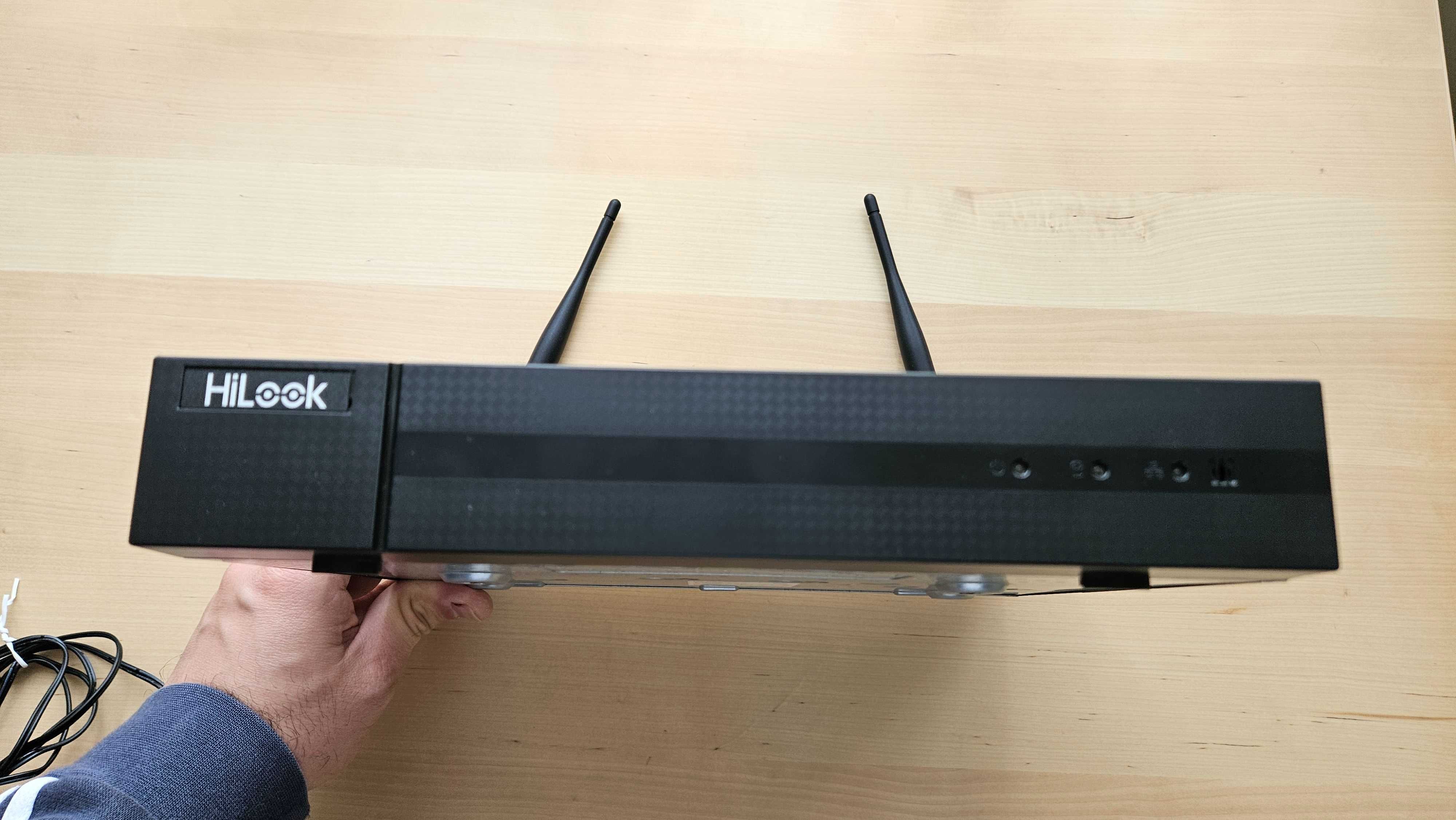 Продавам Wi-Fi NVR Hikvision HiLook 108MH-D/W(C) - 8 канала