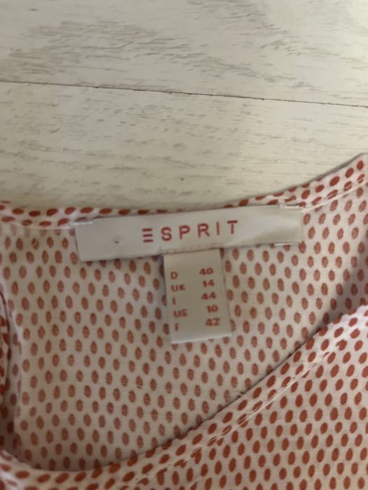 Bluza esprit, ca noua, lejera de vara, vascoza