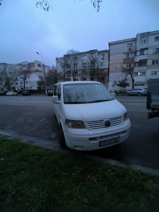 VW Transporter 8+1