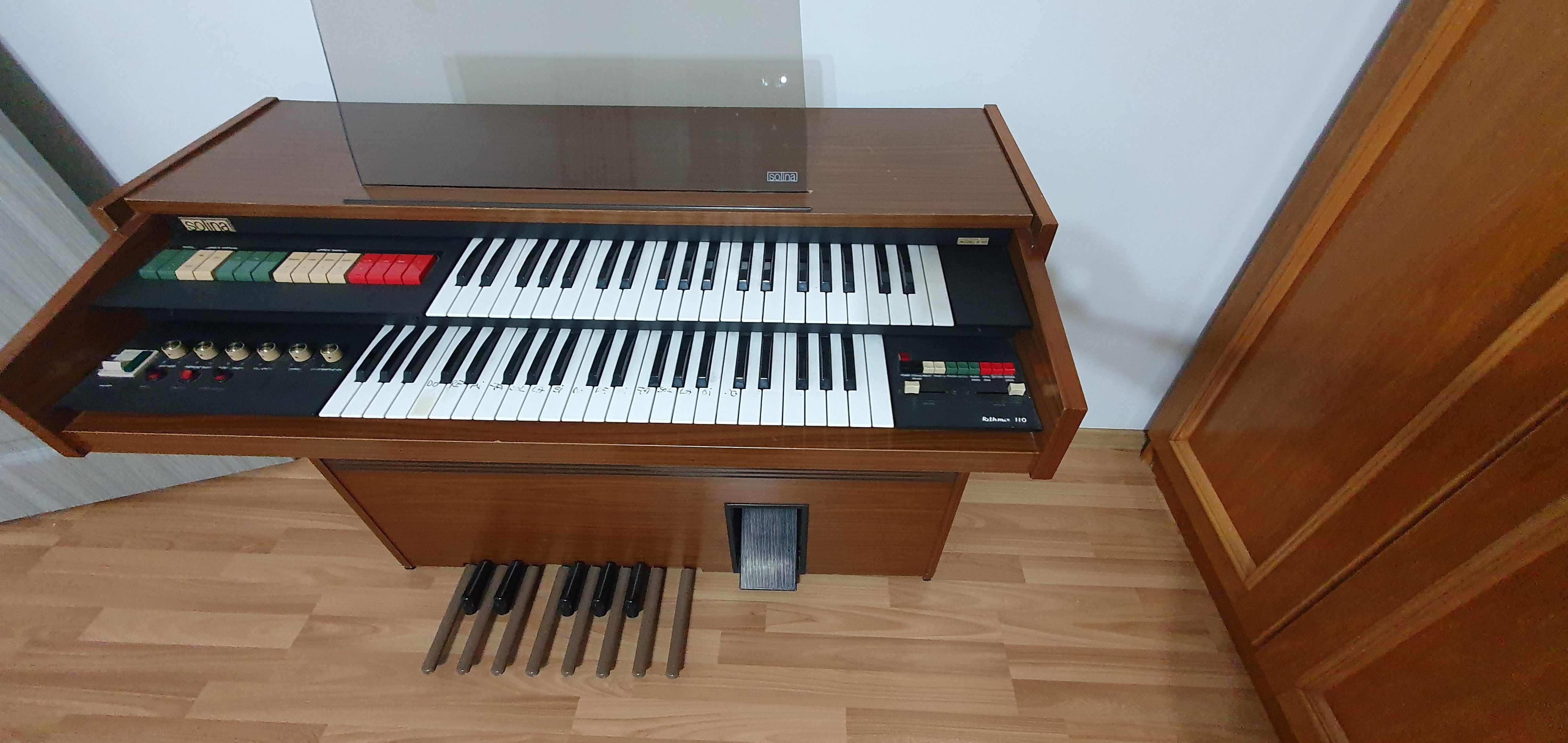 Pianină Solina model G110