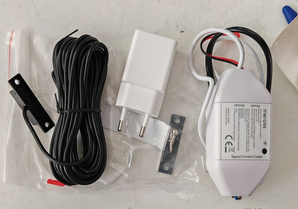 Releu Smart deschidere uși garaj, porti