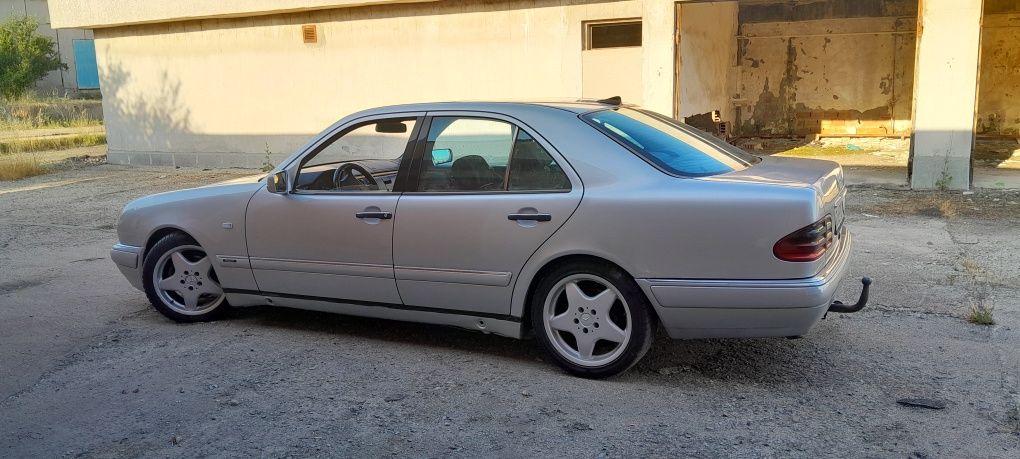 Е200 автомат газ
