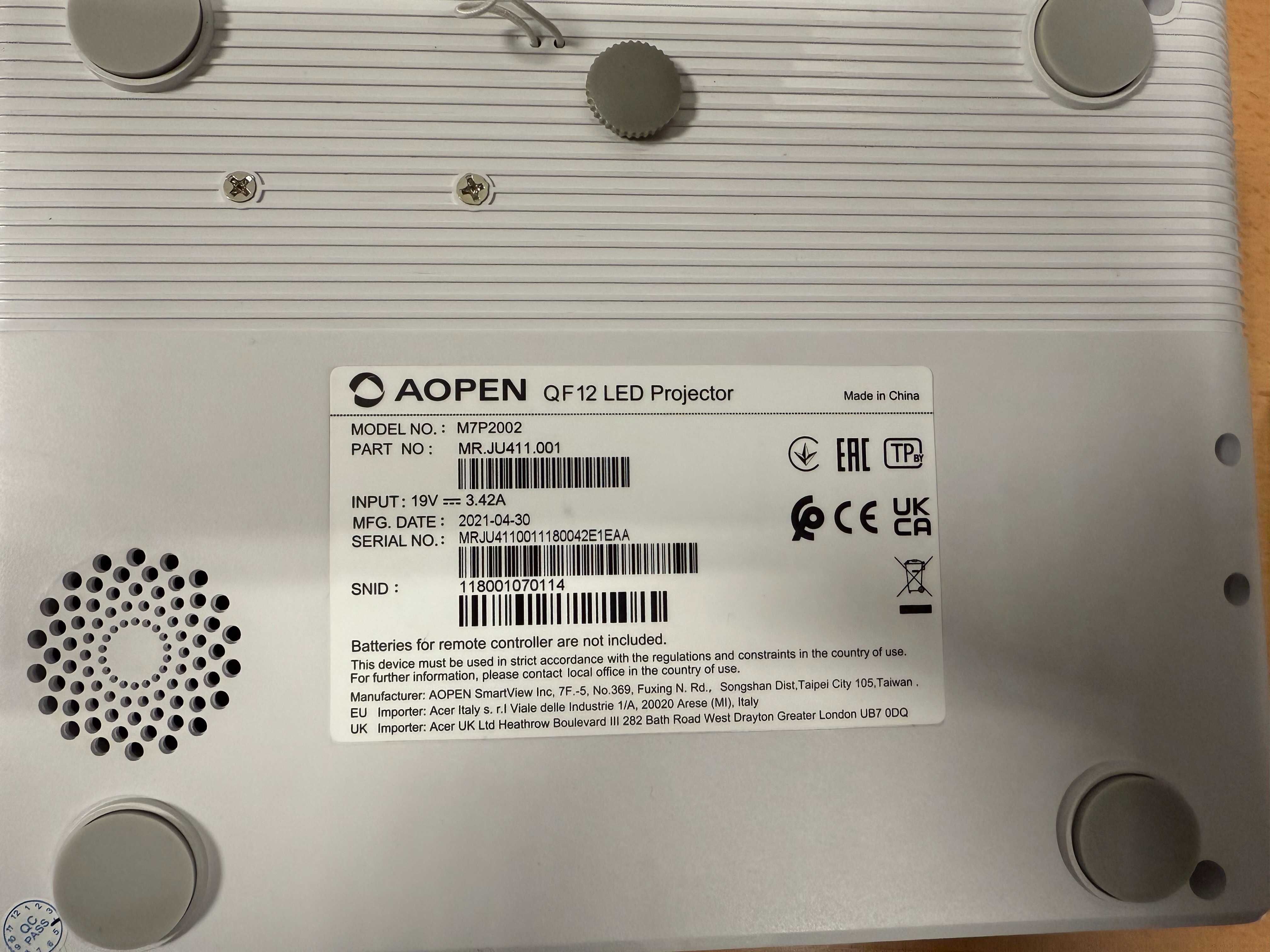 Проектор AOPEN QF12 LED Projector