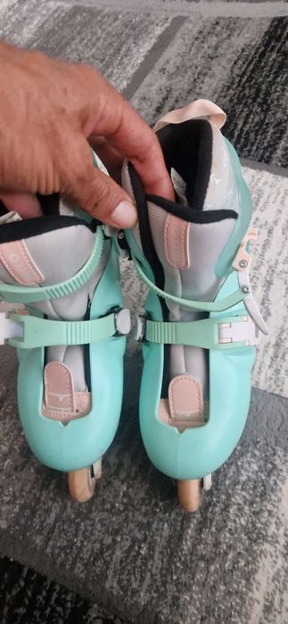 Vand role culoare turcoaz