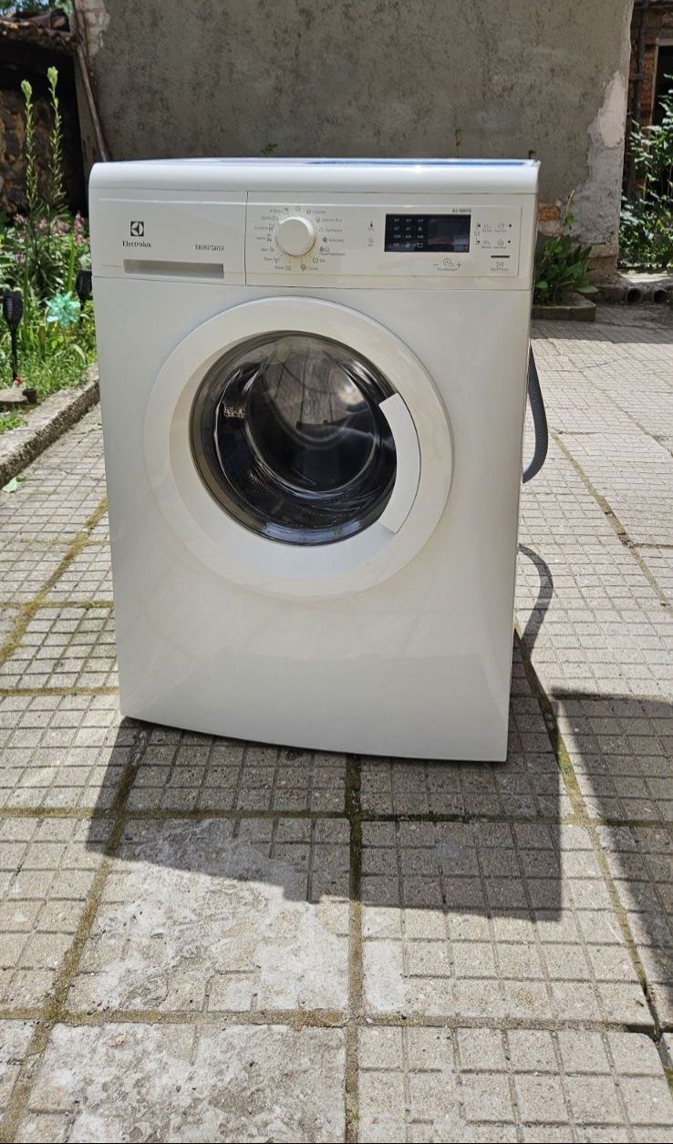 Пералня Electrolux