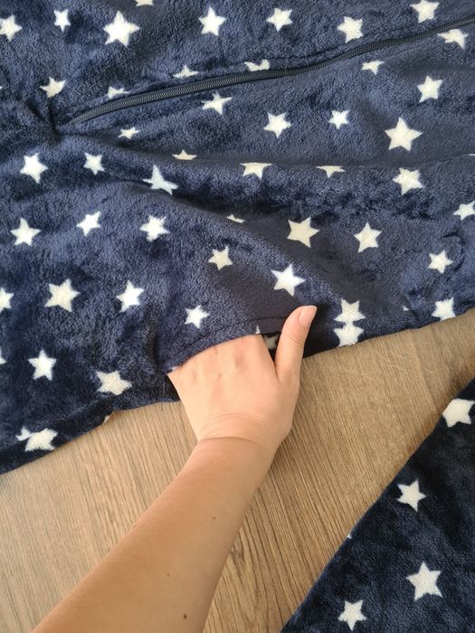 Пухена цяла пижама