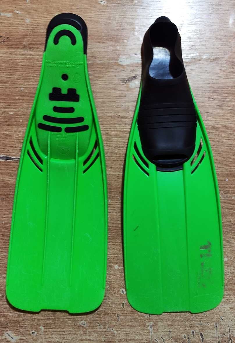 Labe pentru inot marca Orca-Trex.