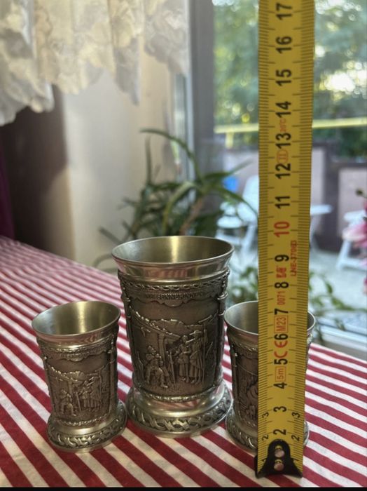 3 pahare vechi obiecte decorative