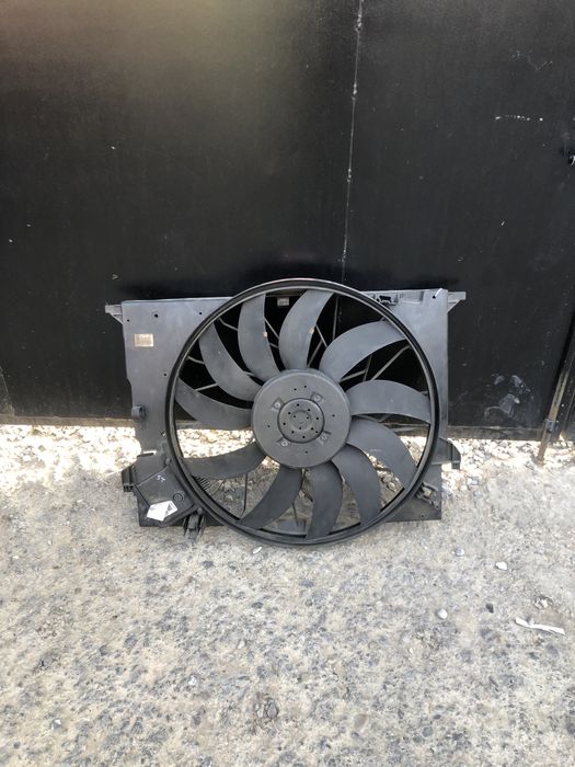 Вентилятор охлаждения 850 ватт от мерседес
