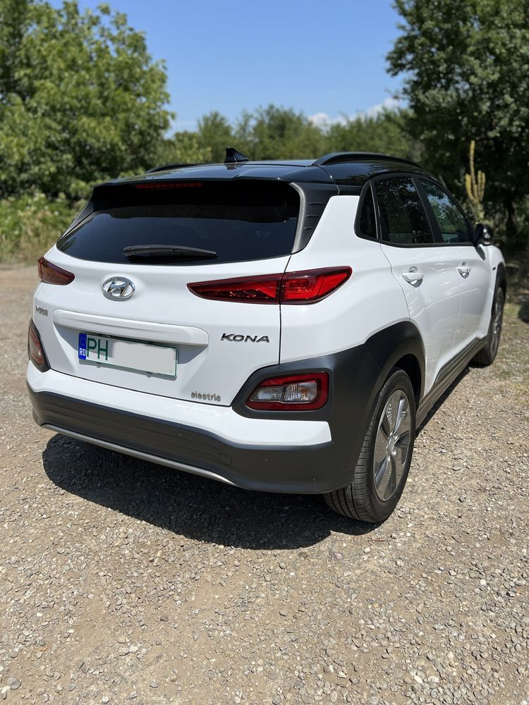 Hyundai Kona Electric LUXURY 64kwh