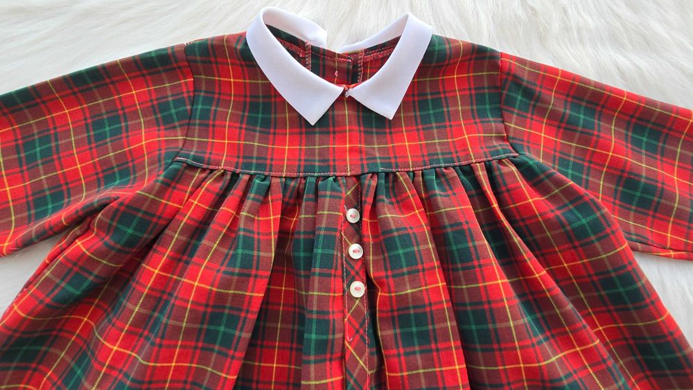 Коледна рокля мама и бебе размер М и 3-6 месеца