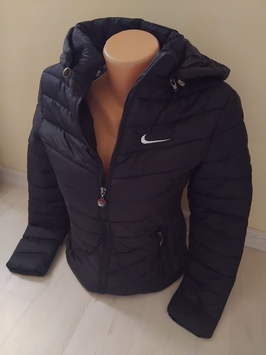 Geaca fete Nike,  marime S!