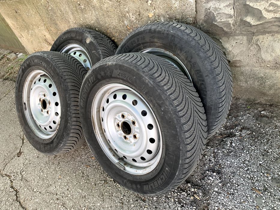 Зимни гуми с джанти Michelin Alpin 5   215/65/16 Дот 21