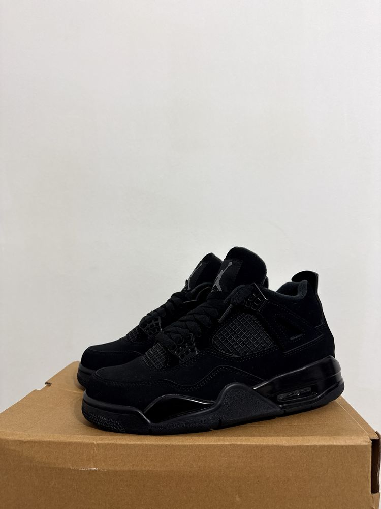 Adidasi Air Jordan 4 Black cat 41