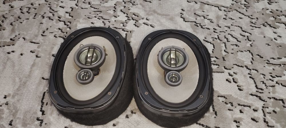 Ассалому алайкум. Калонка сотилади KENWOOD 718 XOLATI YAXSHI