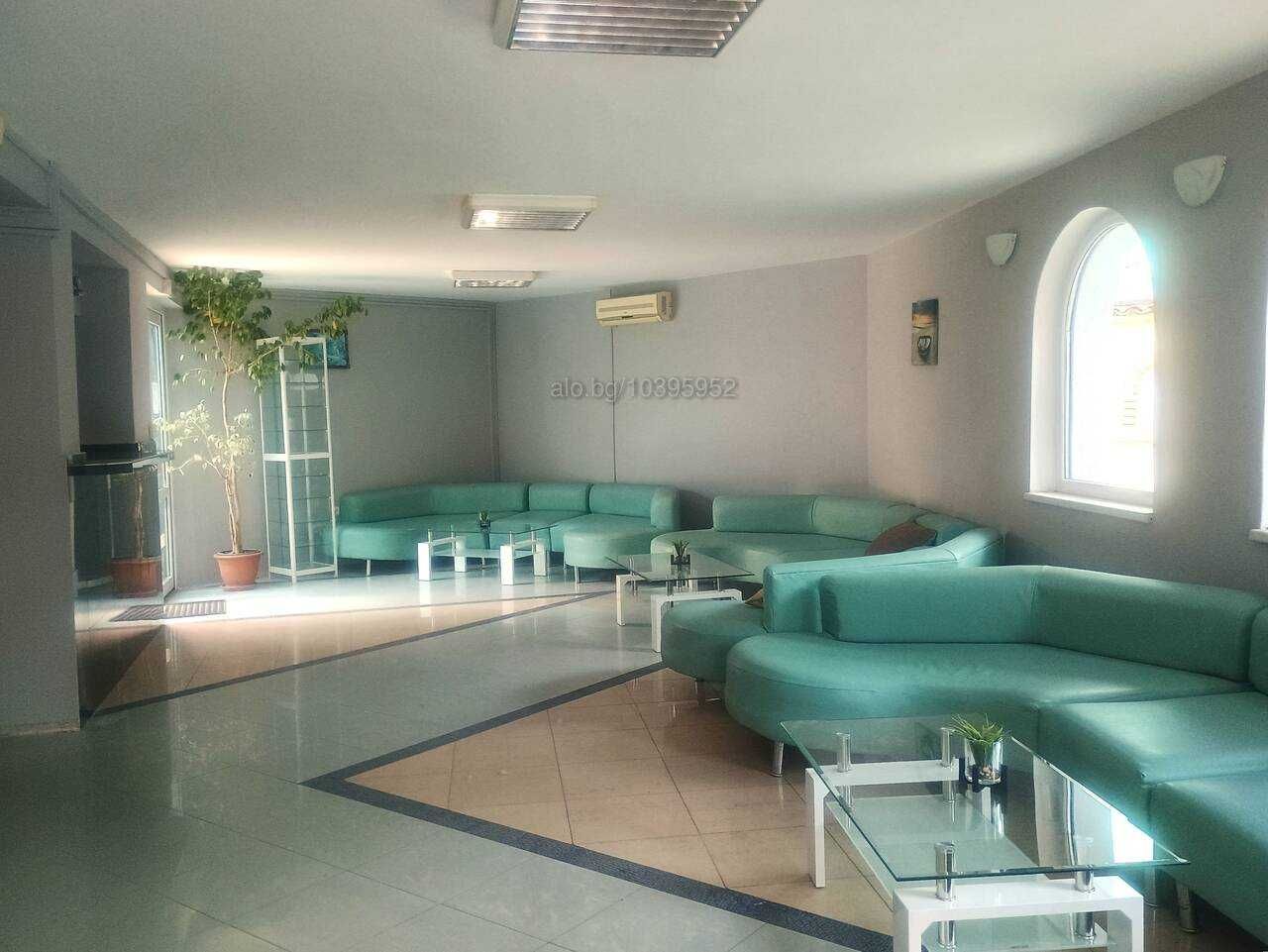 Продава се Едностаен апартамент в Несебър - 35 кв.м за 1515 €/кв.м - Снимка #12