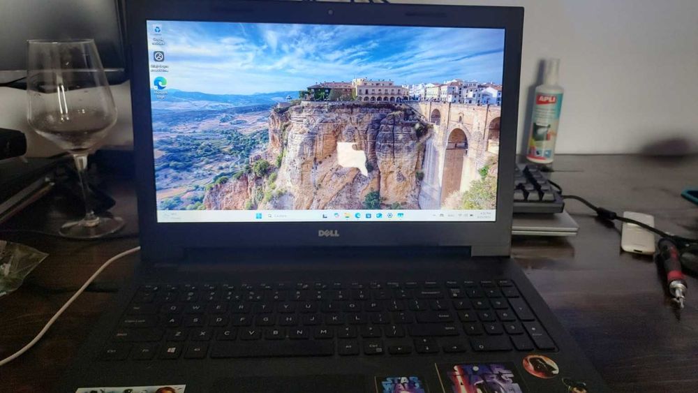 Dell Inspiron 3543
