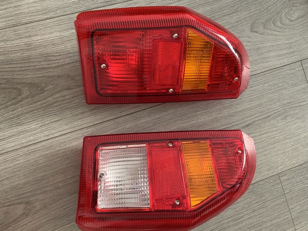 Lampa lampi stop stopuri spate stanga dreapta Dacia 1310 break cn4 noi