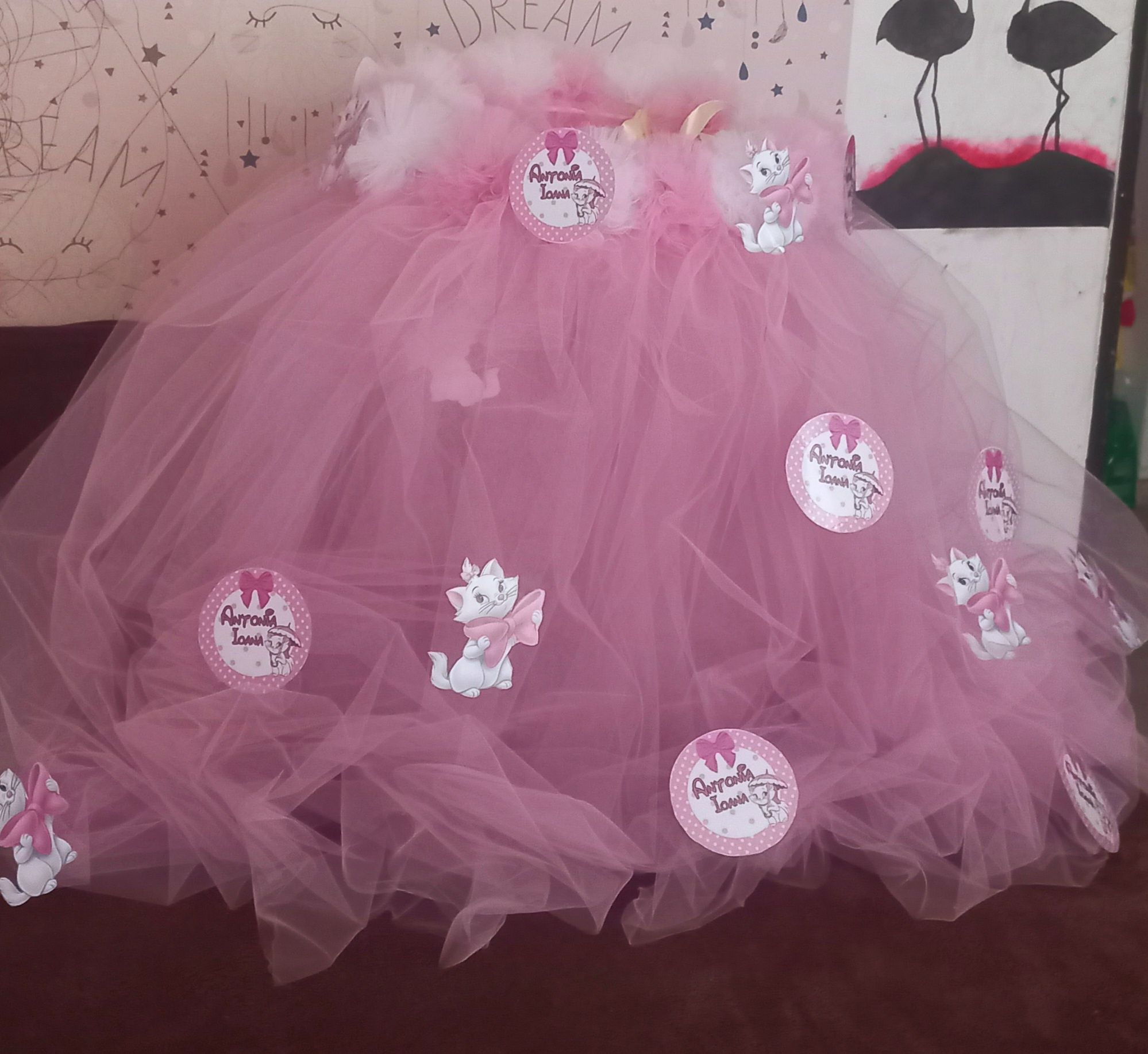 Aranjamente cristelnita personalizate