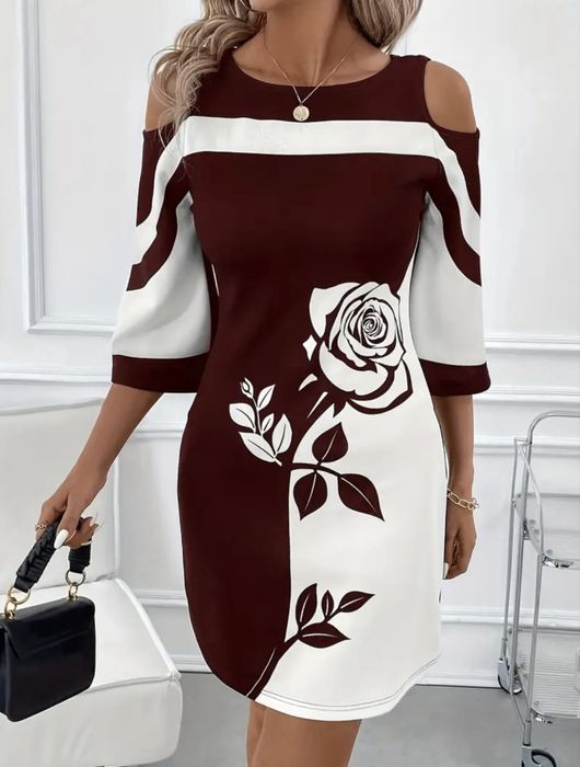 Елегантна рокля в черно и бяло/бордо и бяло/черно и лилаво