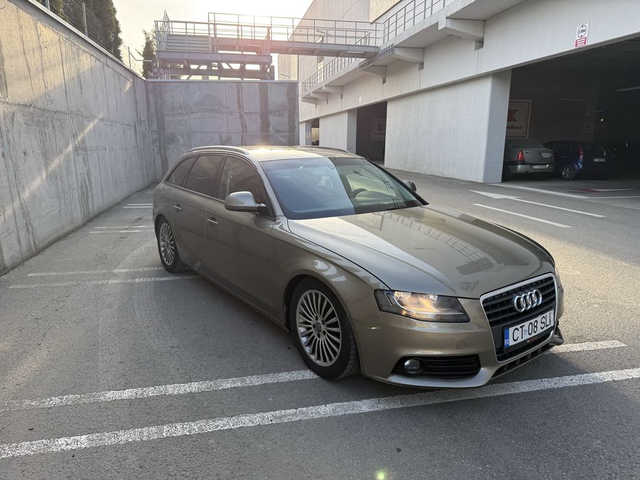 Vand Audi ~A4 ~B8 S-Line 2.0 TDI ~146 cp An 2009