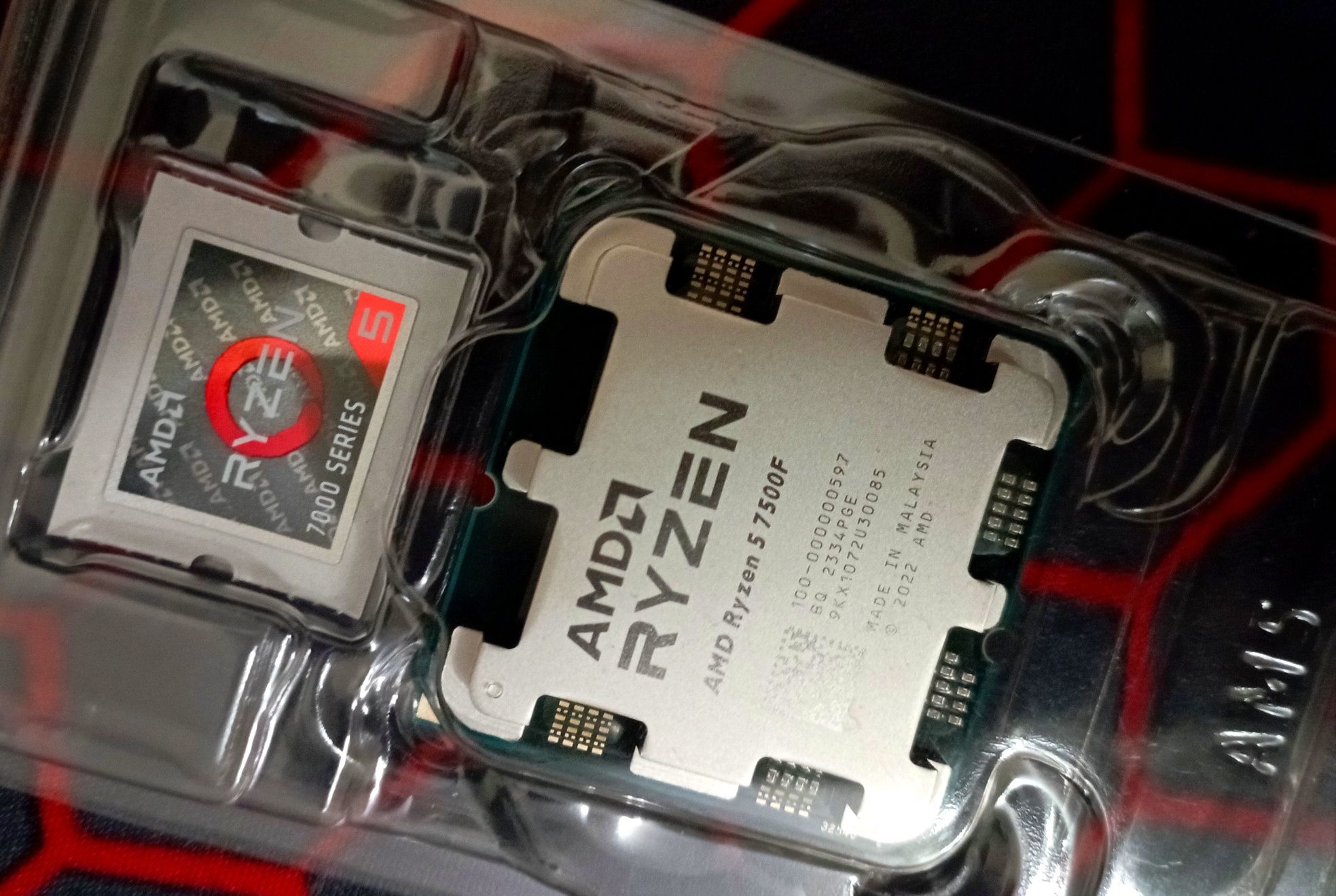 AMD RYZEN 5 7500f