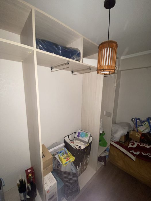 Гардеробная  почти новая