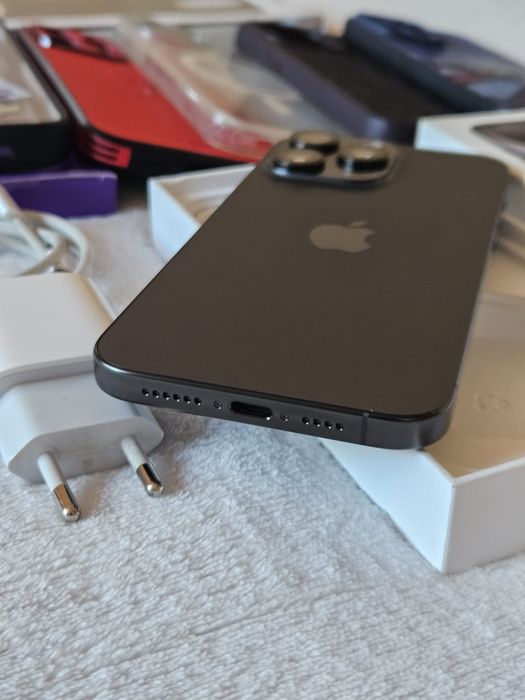 Iphone 15 pro max, 256GB, baterie 100%, 33 cicluri, CA NOU