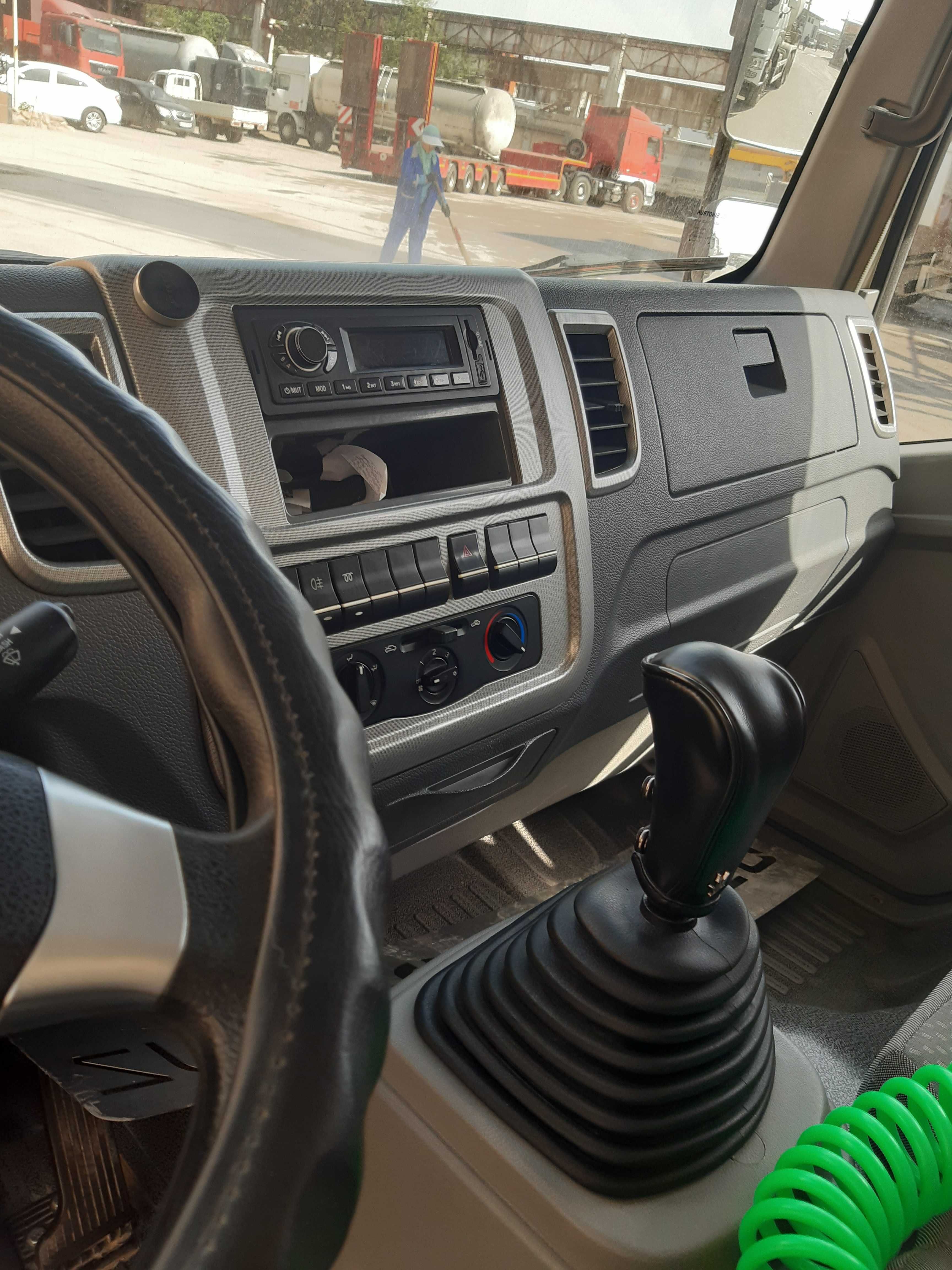 Howo isuzu 5 тонн