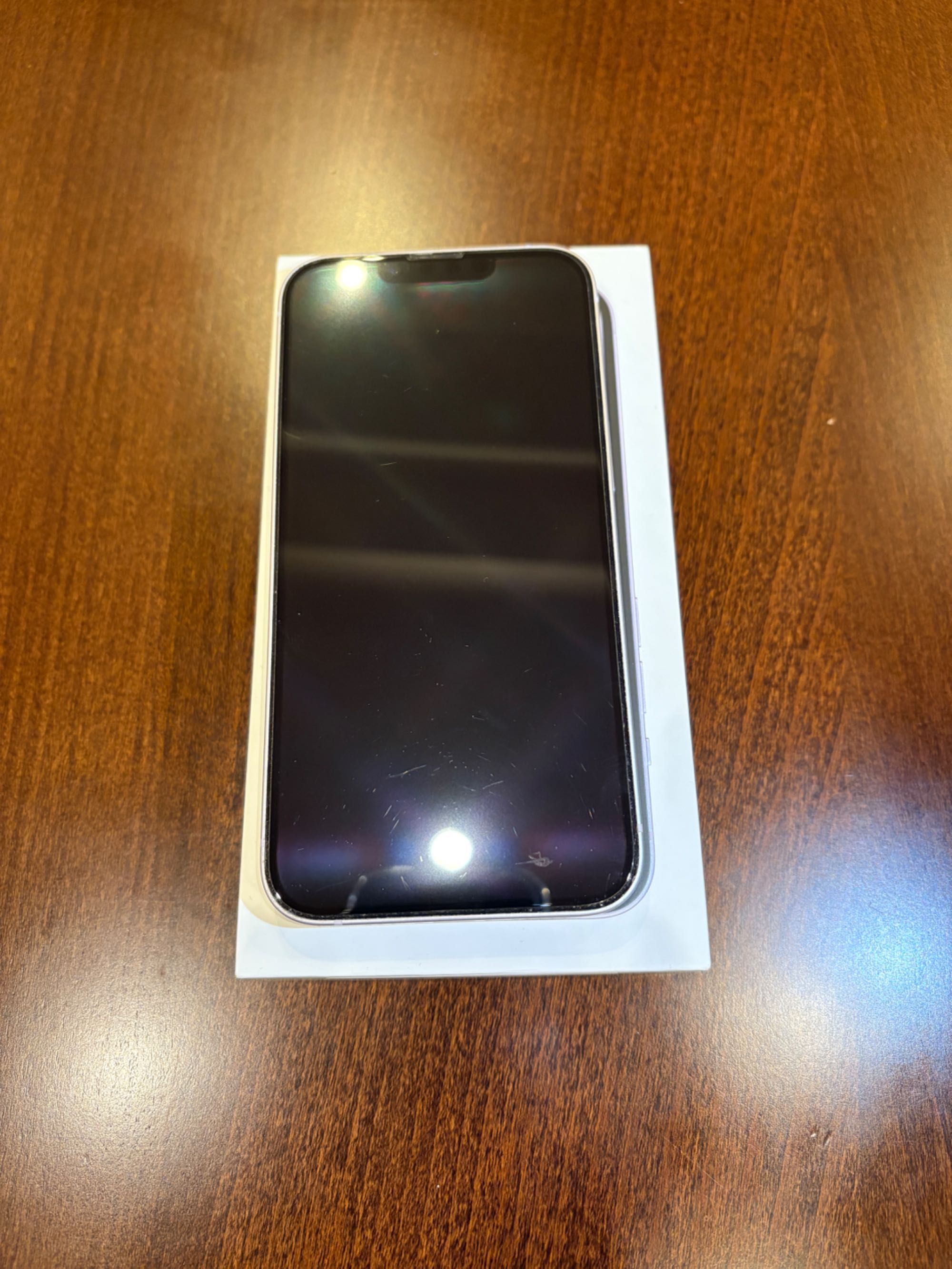 iPhone 14 128 GB лилав