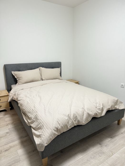 Текстилна спалня с матрак