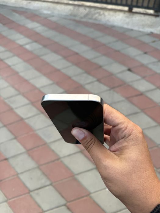 Iphone 16 Pro piese recarosare