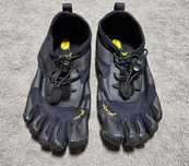 Vibram Fivefingers, barefoot concept