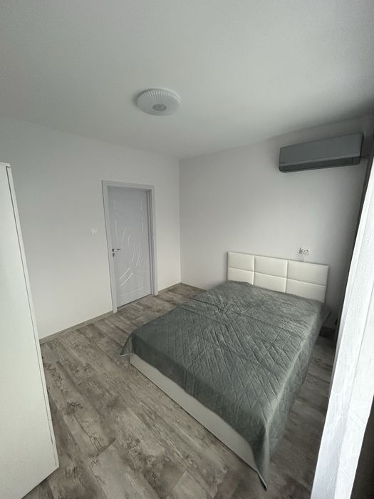 Продавам двустаен апартамент