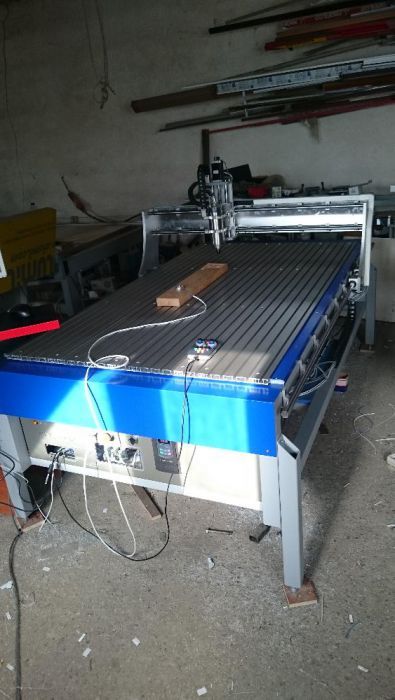 Router CNC 2m x 1.2m