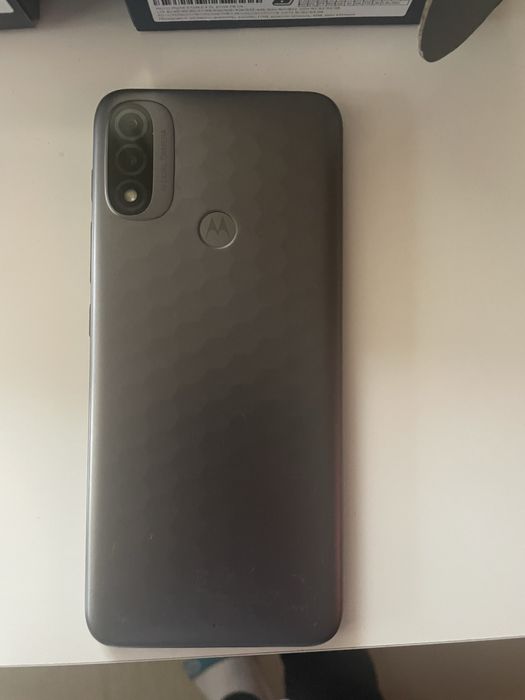 Смарт Motorola е20