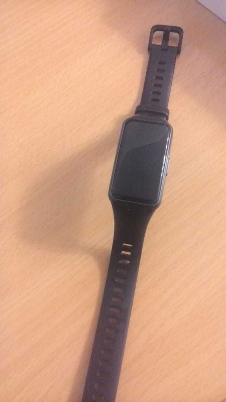 часы,фитнес браслет,умные часы Huawei Band 6