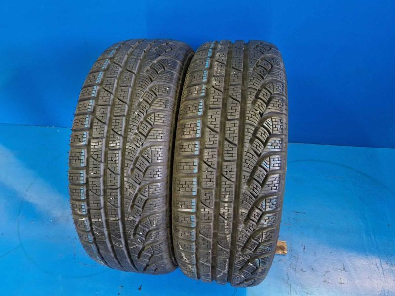2 Pirelli R17 205/50
зимни гуми DOT2618
