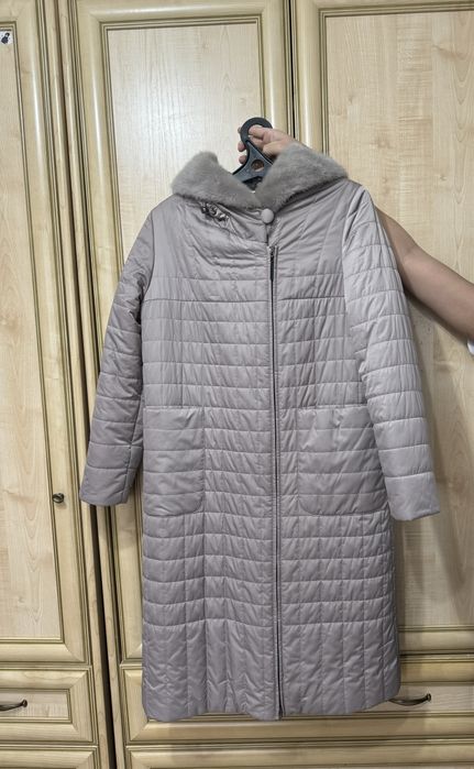 Продам зимнюю куртку