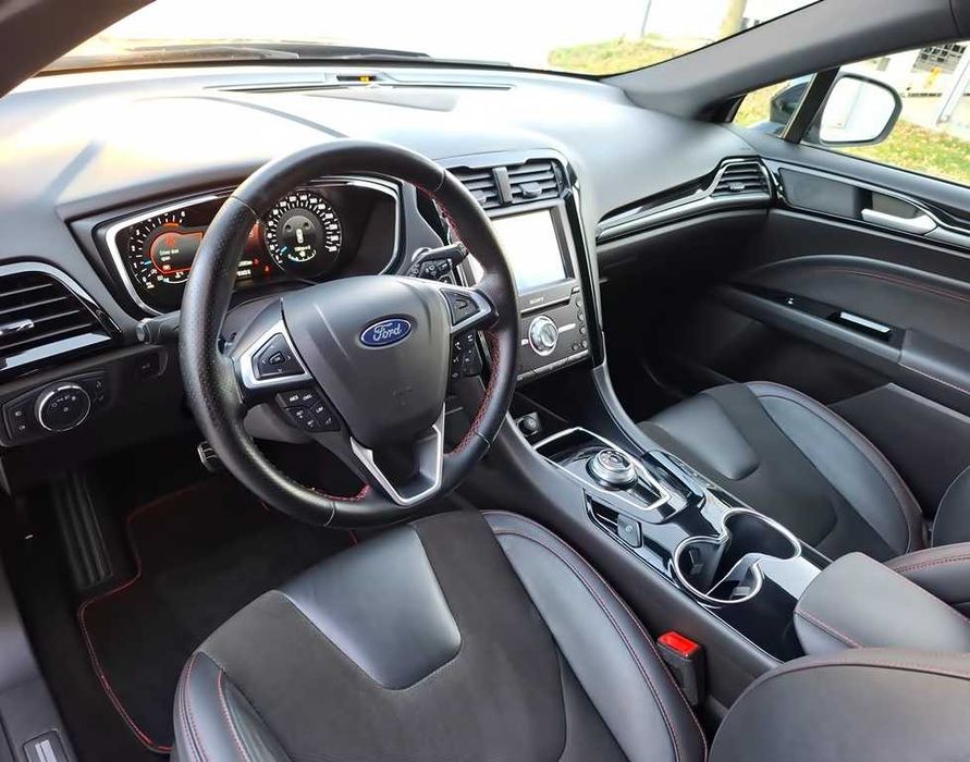 Ford Mondeo ST Line 2.0tdci 150cp Automat  ACC Line Assist Camera