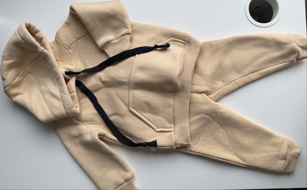 Новый тёплый флисовый костюм худи и штаны 74-80 см