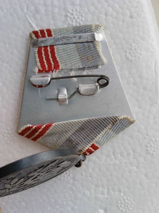 Медал СССР ХХ победа в война 1941-1945 и Ветеран на труда СССР