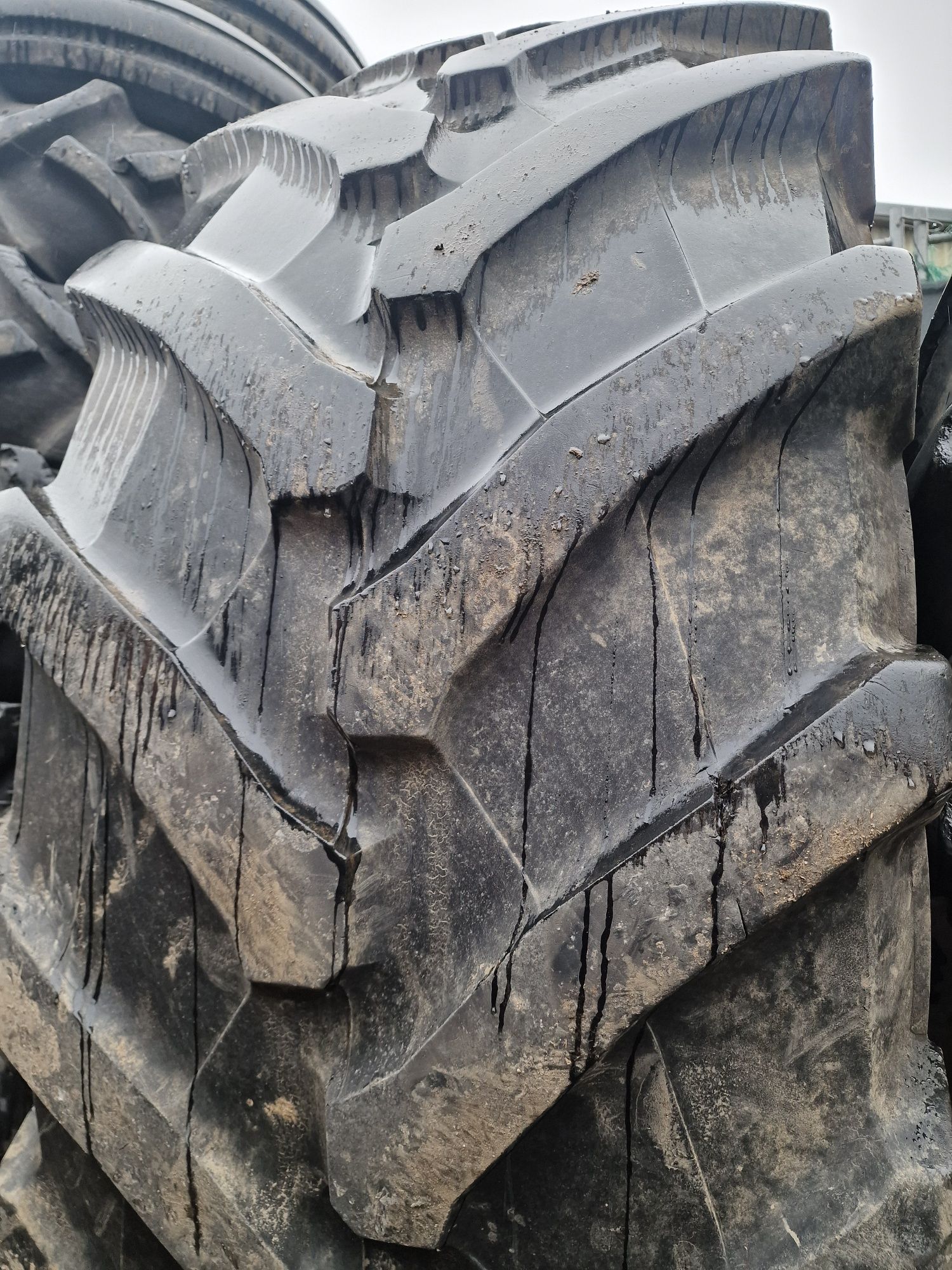 Cauciuc 650/75R38 marca Trelleborg