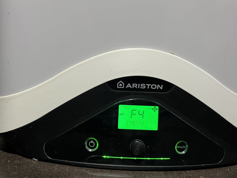 Boiler Ariston Nuos EVO A+ 110 WH – aproape nou, negociabil